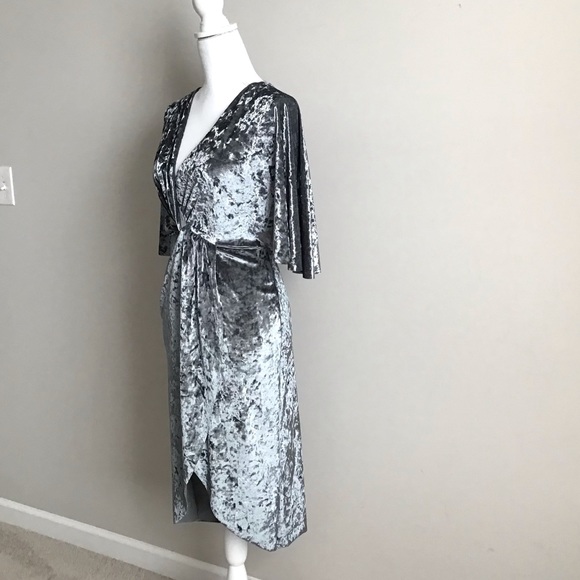 Velvet Crossover Dress ASO Alexis Rose in Schitt’s Creek - Picture 13 of 16